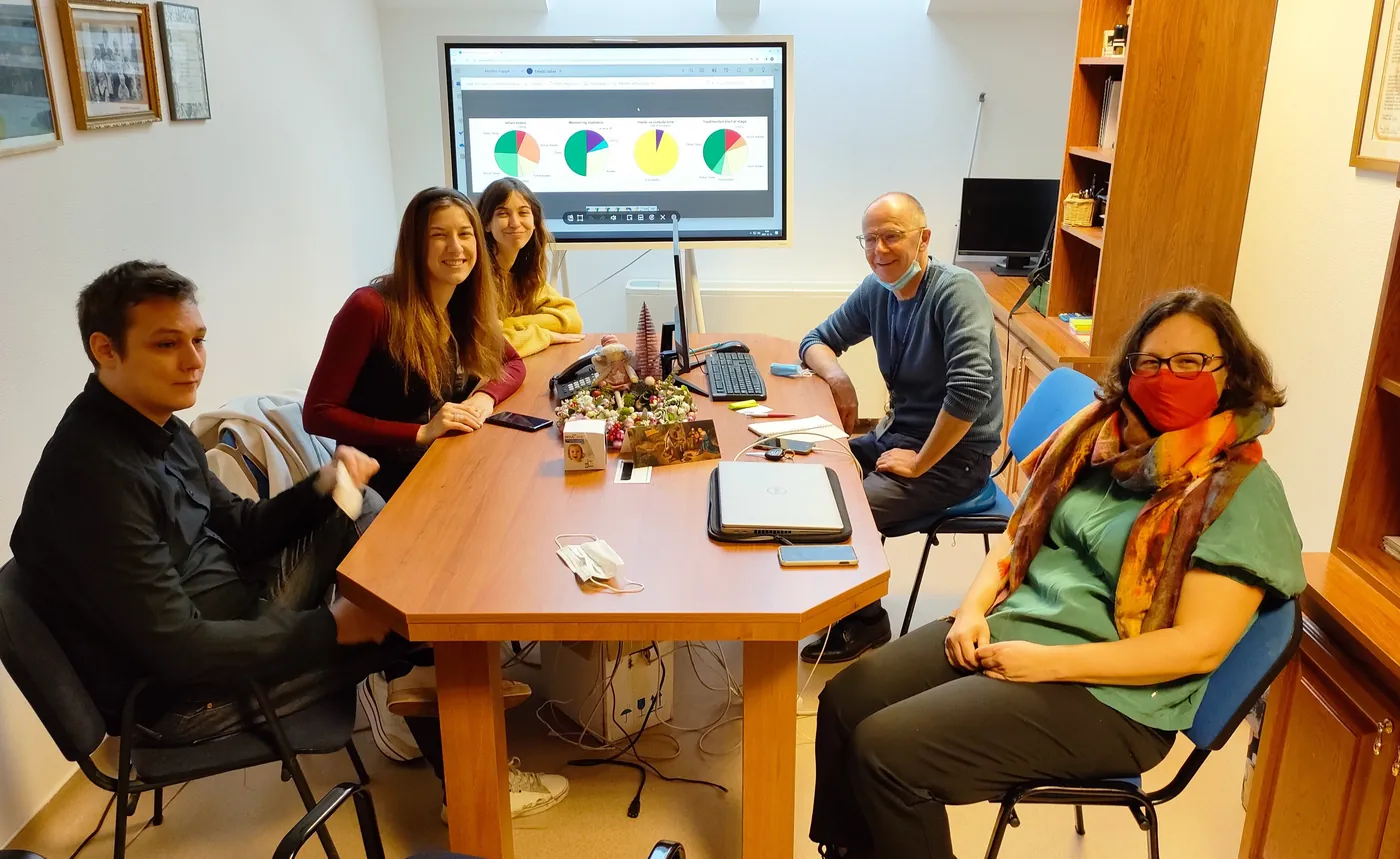The NICOWL team at work around a meeting table